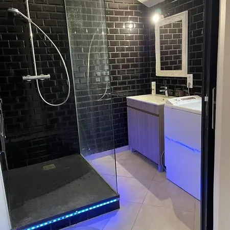 Holiday home Maison Ancienne Vallee De L'eure